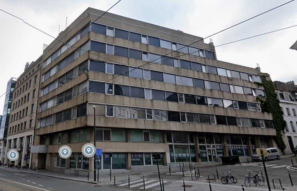 Brussels sells €8 million building on Rue Royale to property developer for new hotel