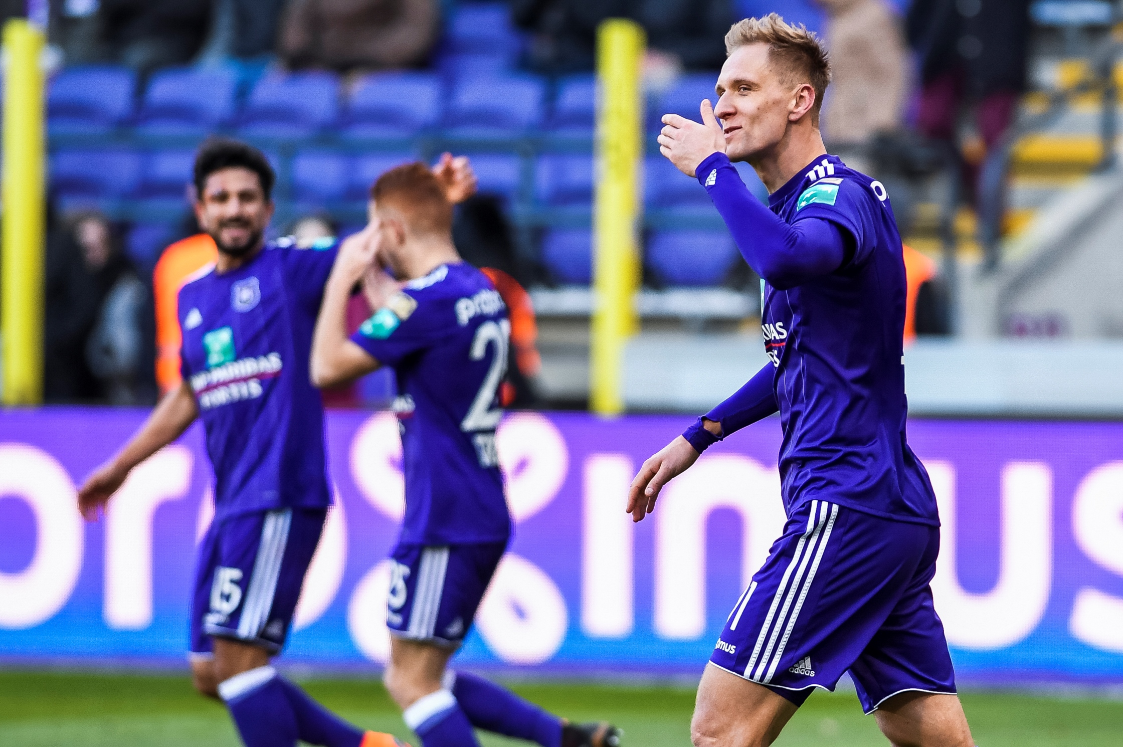 footballers-pay-less-much-less-social-security-contributions-the