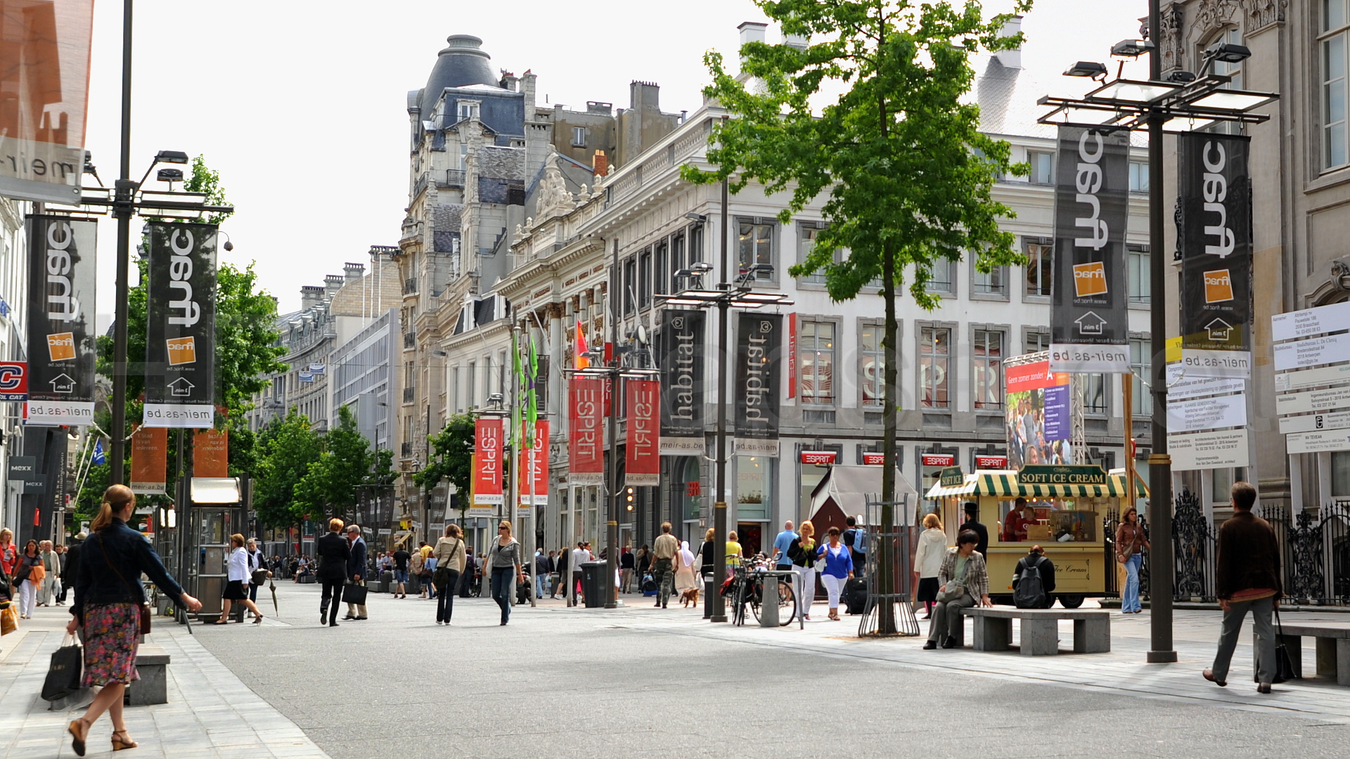 Antwerp closes main shopping street to all traffic after Nice attack