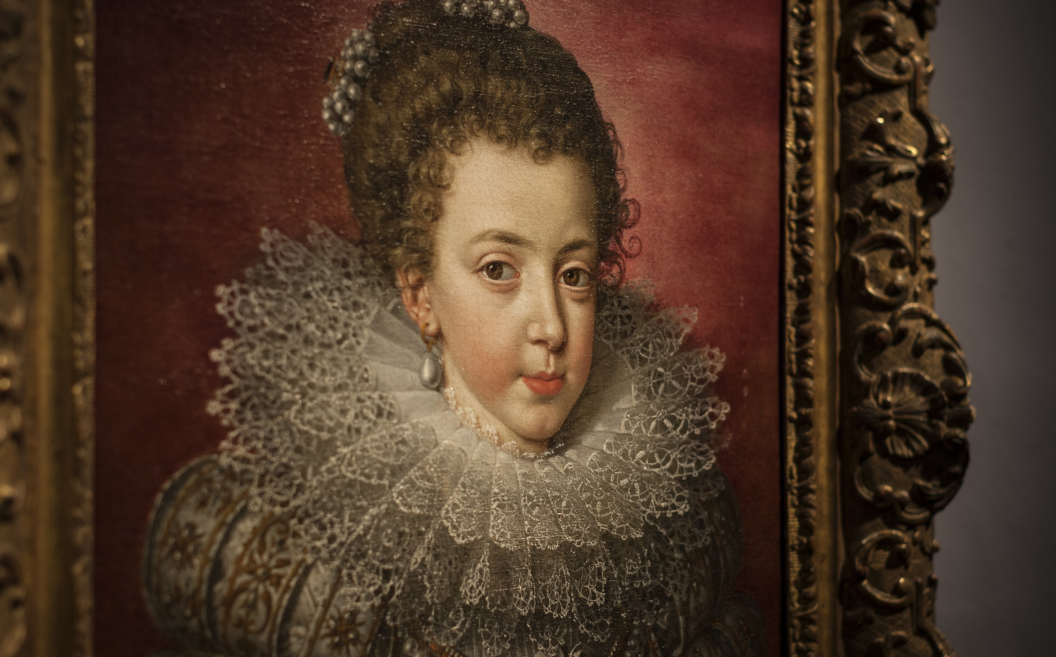 Portrait of Elisabeth of France by Frans Pourbus the Younger