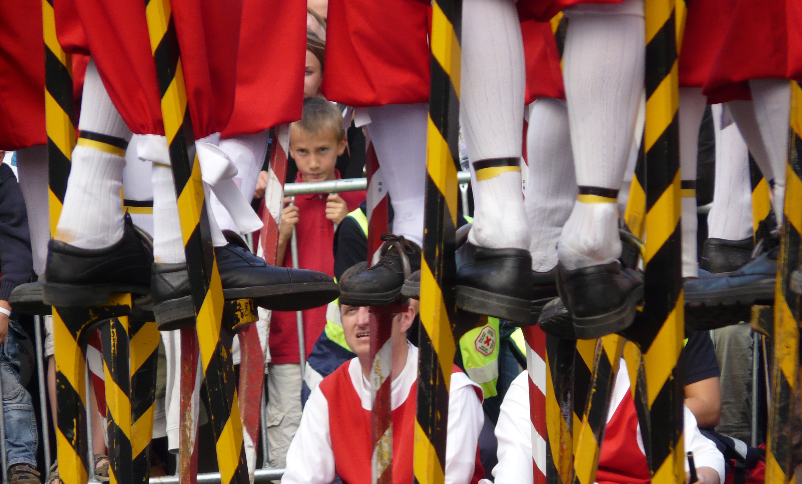Fêtes de Wallonie Stilt-walkers at Fêtes de Wallonie