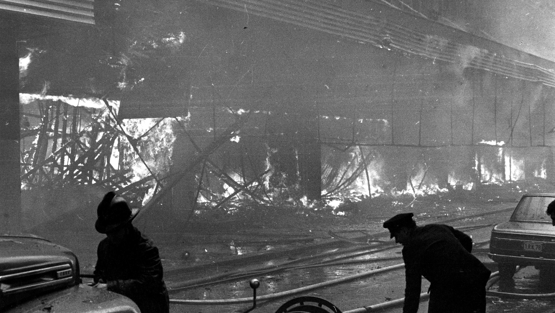 The Innovation department store on fire in 1967