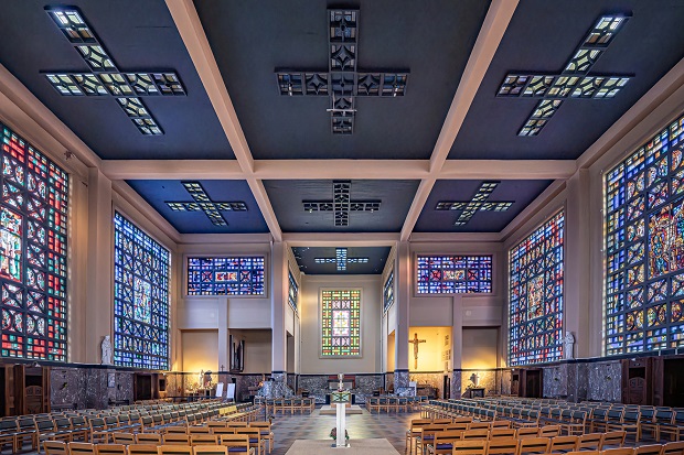 Eglise_Sainte-SuzannecEB-Endre_Sebok-4
