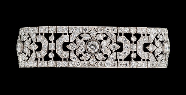 Hoel de Ventes Horta Van Cleef & Arpels bracelet