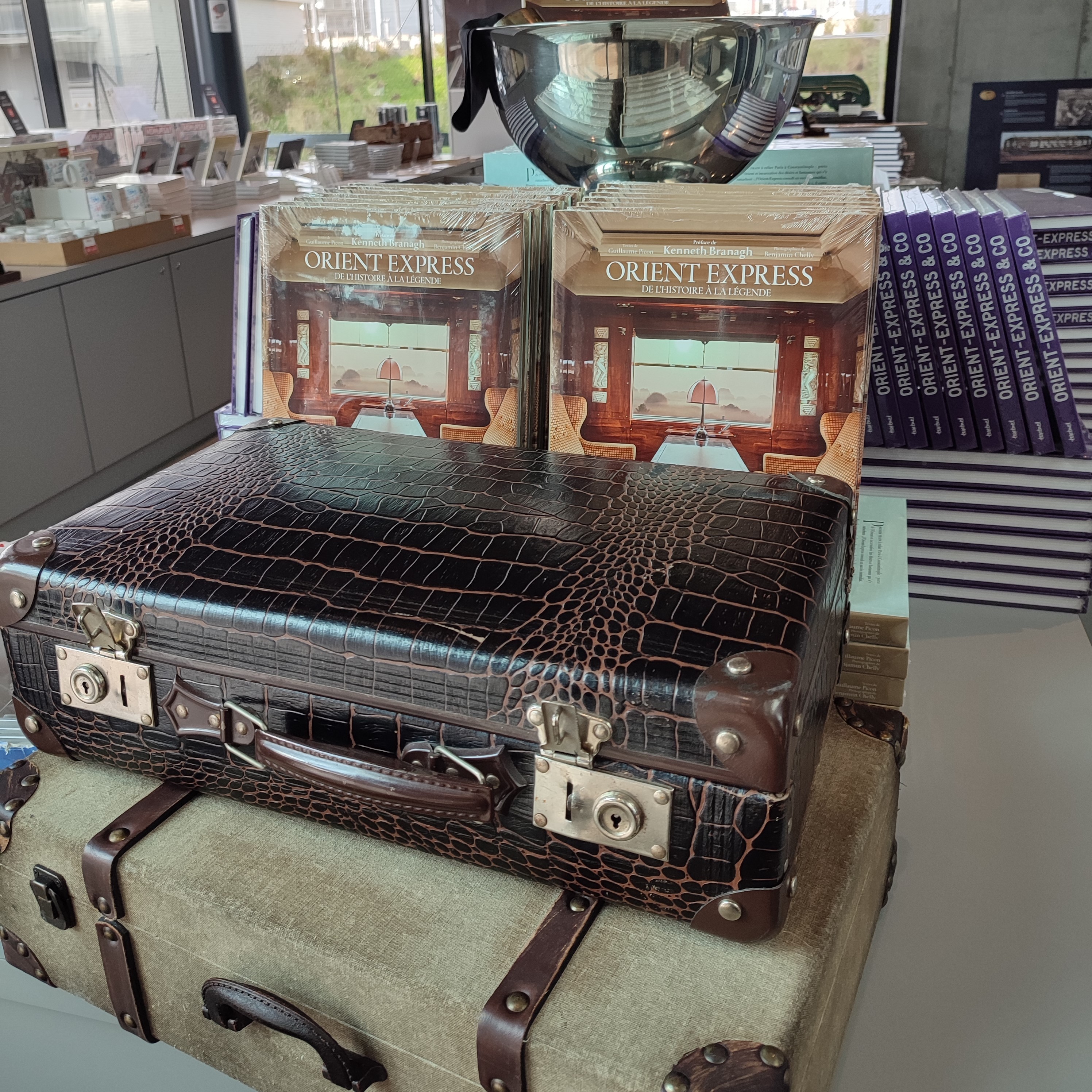 Orient Express books and souvenirs