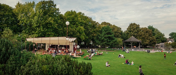 Kiosk Henri Georges Henri5