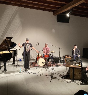 re-ghoster-extended-band-370x400