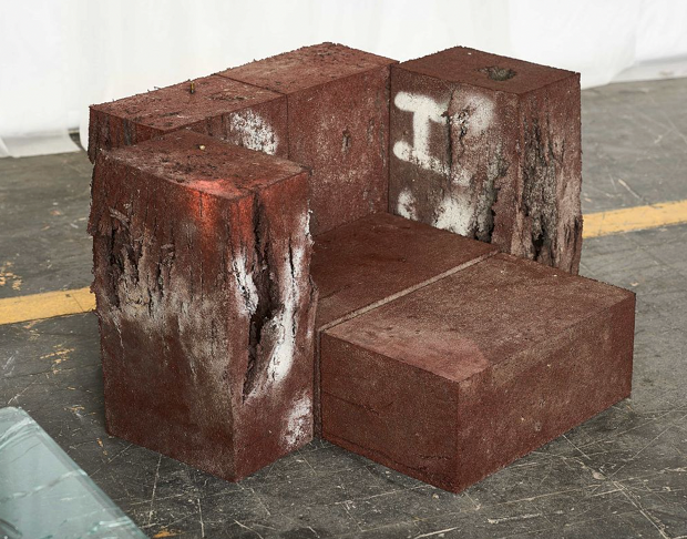 Scar-Cériaux-Block-chair