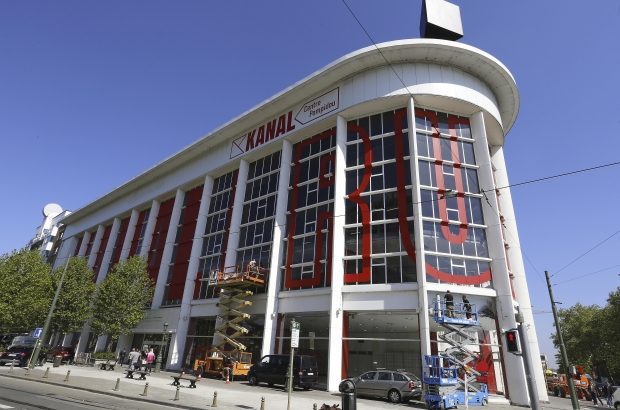 Kanal offered lifeline in form of €60 million loan from Brussels government, but financial black cloud hovers over museum project