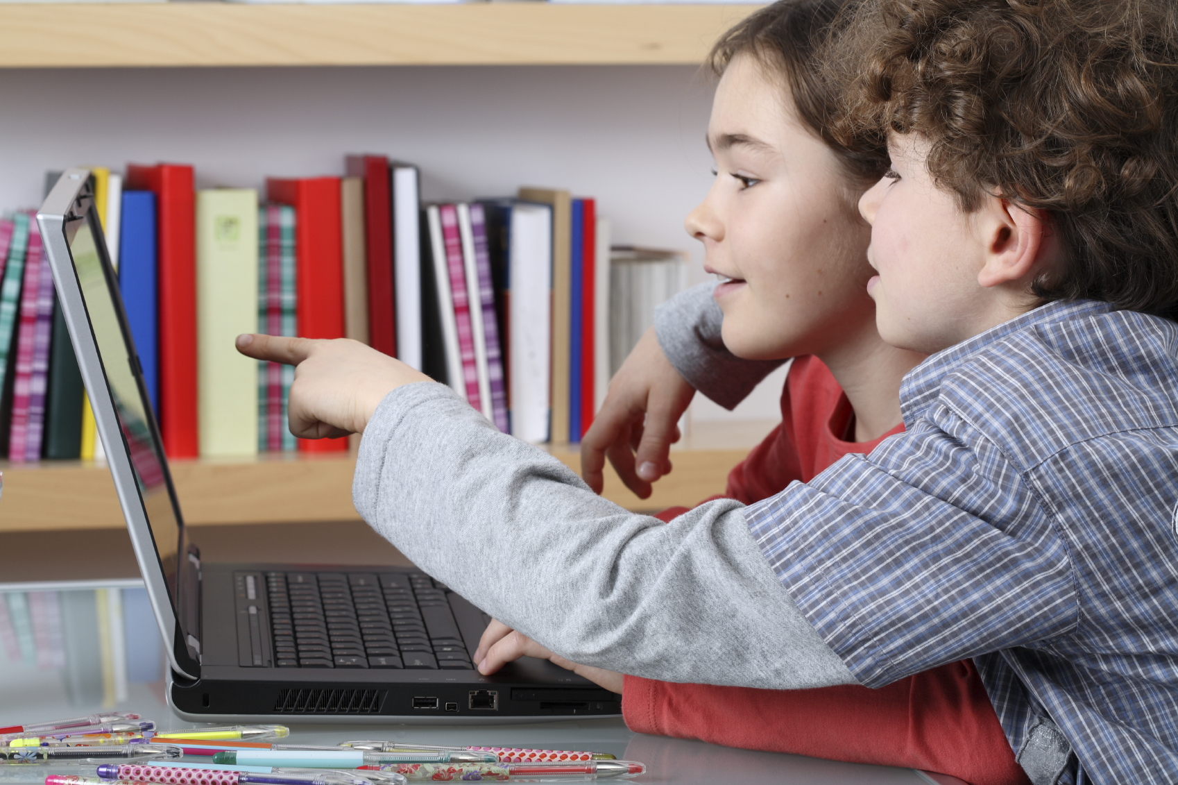 Belgian children act 'recklessly' online, according to survey | The ...