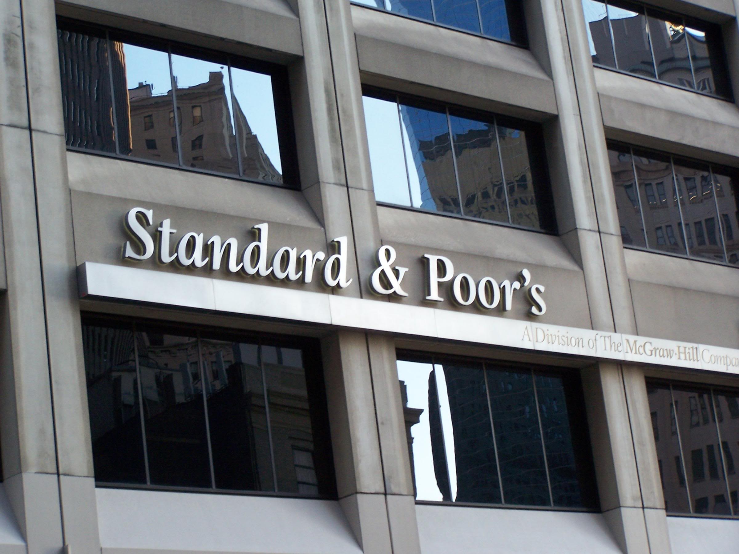 Standard & Poor’s elevates Belgium’s credit rating from negative to