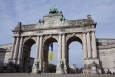 Cinquantenaire arch flies Ukrainian flag