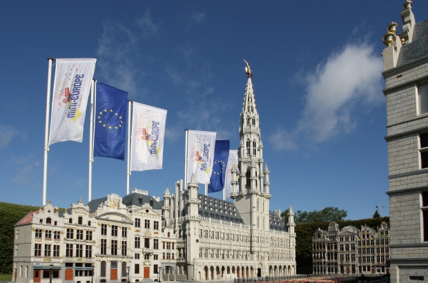 Mini Europe - scale model of Brussels city hall