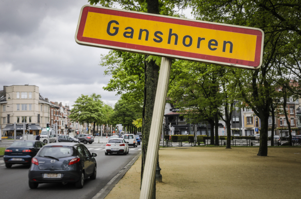 Illustration shows the name of the Ganshoren municipality on a road sign. The municipality comes bottom on a list of allocations paid from the budget of the Brussels Region. (BELGA PHOTO THIERRY ROGE) Illustration shows the name of the Ganshoren municipality on a road sign. The municipality comes bottom on a list of allocations paid from the budget of the Brussels Region. (BELGA PHOTO THIERRY ROGE)