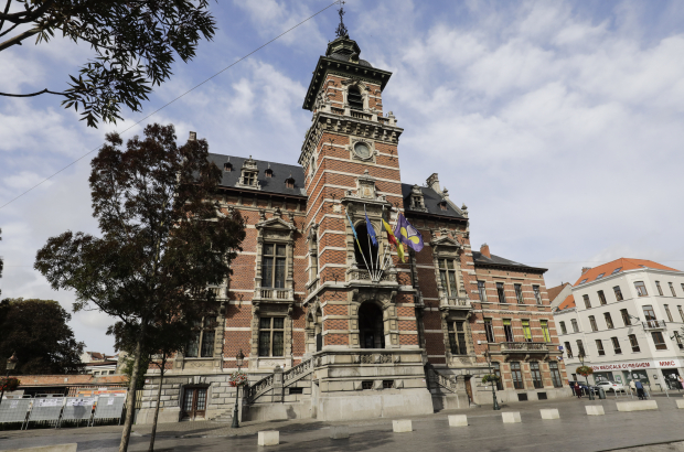 Illustration shows the city hall of the Anderlecht municipality. (BELGA PHOTO THIERRY ROGE) Illustration shows the city hall of the Anderlecht municipality. (BELGA PHOTO THIERRY ROGE)