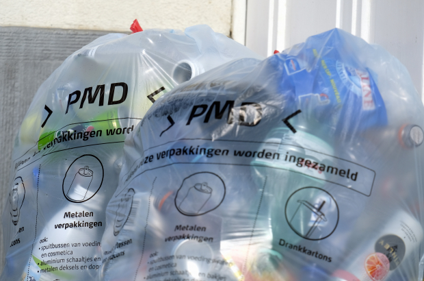 Illustration picture shows PMD/ PMC blue garbage bags. (BELGA PHOTO ERIC LALMAND)