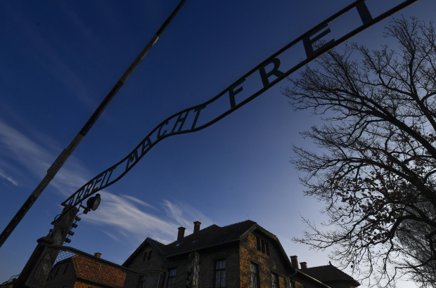 Illustration picture shows the entrance sign 'Arbeit Macht Frei' at the gate of Auschwitz camp in Oswiecim, Poland. (BELGA PHOTO DIRK WAEM)