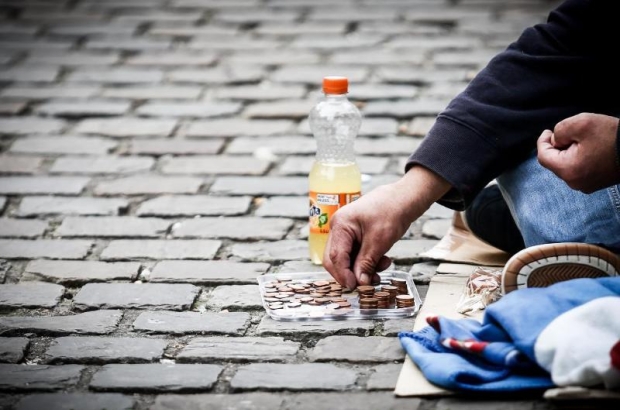 Begging on the streets of Brussels - photo Belga
