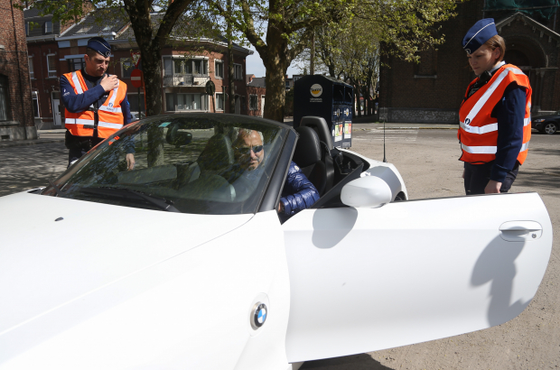 Illustration picture shows a 24 hour speed control action of BIVV-IBSR (Belgian institute for road safety) and federal and local police. (BELGA PHOTO VIRGINIE LEFOUR) Illustration picture shows a 24 hour speed control action of BIVV-IBSR (Belgian institute for road safety) and federal and local police. (BELGA PHOTO VIRGINIE LEFOUR)