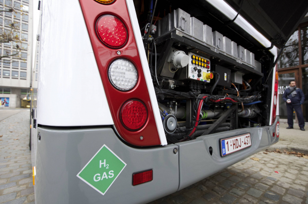 Illustration picture shows the engine of a hydrogen bus. (BELGA PHOTO NICOLAS MAETERLINCK)