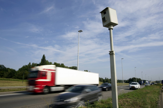 BRUSSELS, BELGIUM: Illustration picture shows a speed control camera pictured on the Brussels ring way in Strombeek-Bever. (BELGA PHOTO NICOLAS MAETERLINCK)