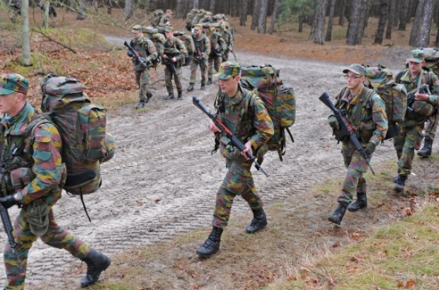 Belgian soldiers on a training exercise (EUROMIL/Daniel Orban)