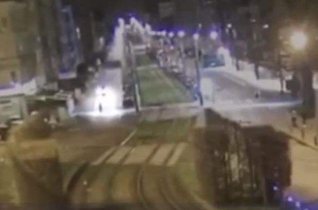 Footage from traffic cameras on Place Philippe Werrie showing Youssef C.'s car travelling at high speed towards the pedestrian