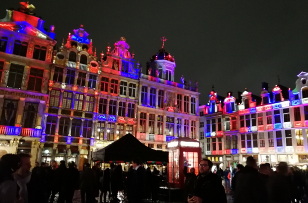 The Grand Place turned red, blue and white in honour of the UK
