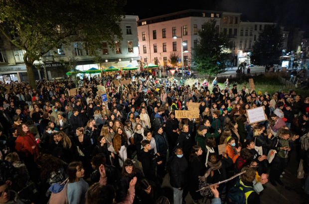 Illustration picture shows a protest march following multiple testimonies of victims of sexual violence in two bars in the 'cimetiere d'Ixelles - Begraafplaats van Elsene' quarter in Brussels, Thursday 14 October 2021. (BELGA PHOTO JULIETTE BRUYNSEELS)