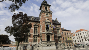 Illustration shows the city hall of the Anderlecht municipality. (BELGA PHOTO THIERRY ROGE)