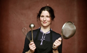 Queen of the Cupcakes, Leila Strebelle